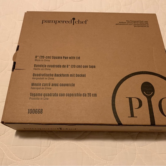 Pampered Chef Blue Baking Pan with Lid - Picture 5 of 7